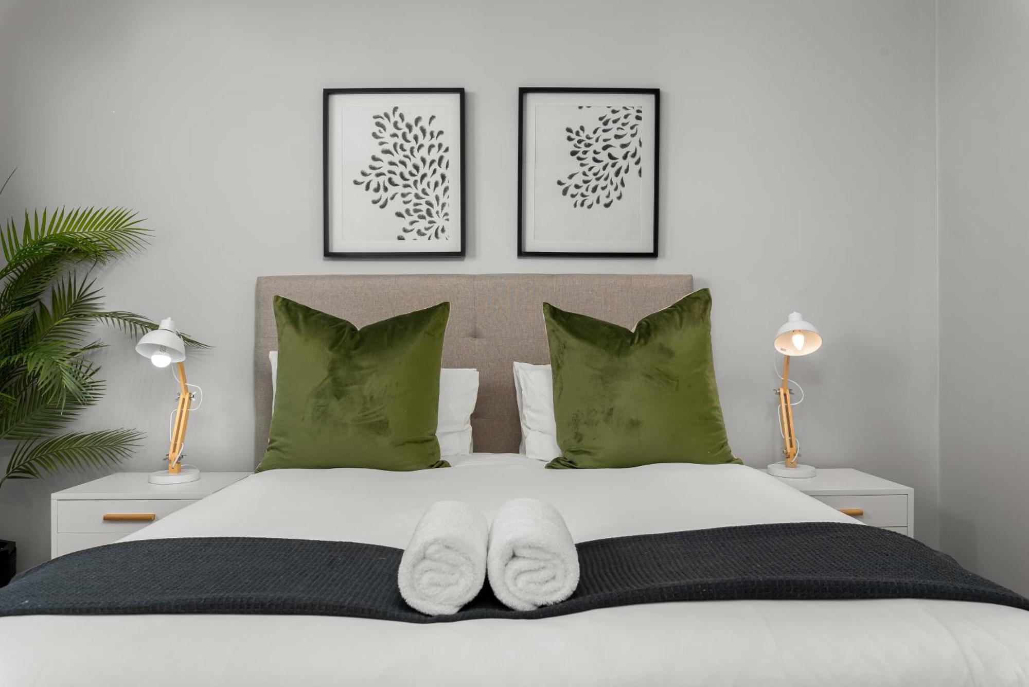 Warwick Apartments By Propr เคปทาวน์ ภายนอก รูปภาพ